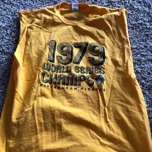 Pittsburgh Pirates sleeveless shirt champion 1979